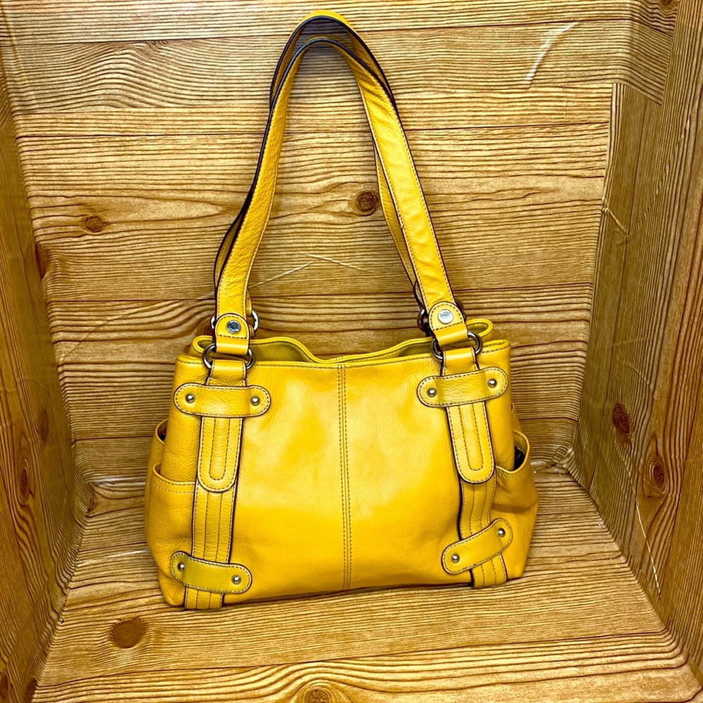 Tignanello carry all satchel in immaculate new condition canary yellow leather🔥 - Picture 2 of 14